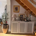 House M Pelegrin
