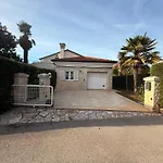 House M Dom wakacyjny