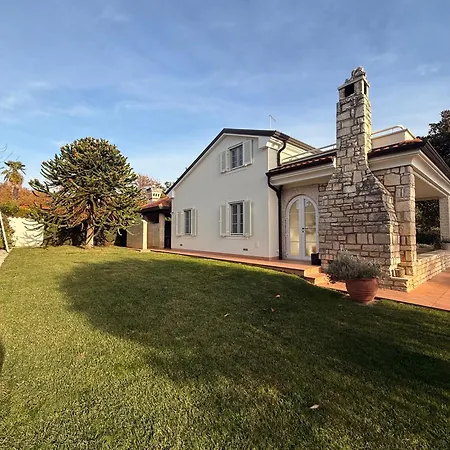 Feriehus House M *